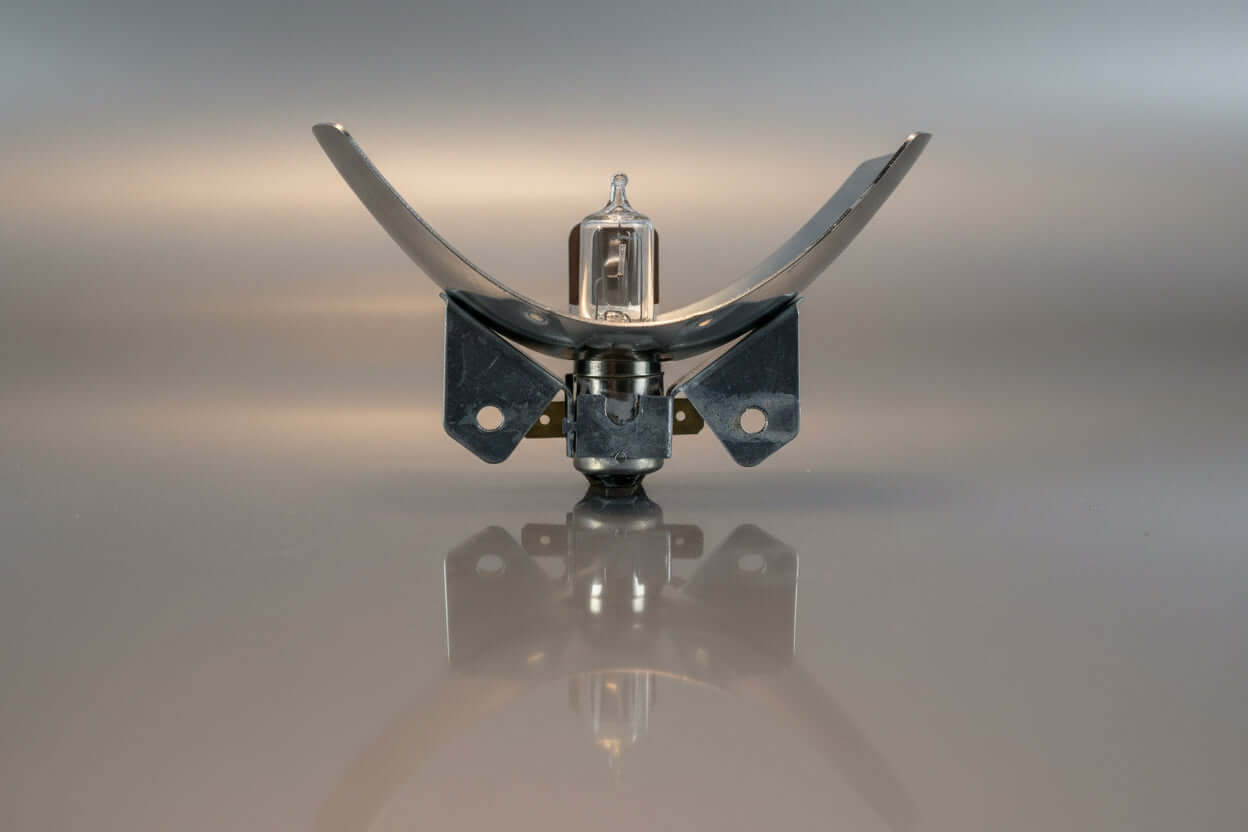 Code 3 MX7000 Lightbar - Takedown Light Assembly With White Bulb