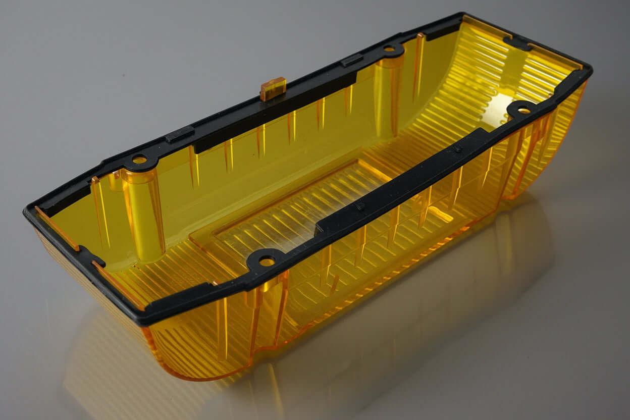 Whelen Edge 9000 9M Lightbar - New Amber End Cap With Clear Alley Light Lens