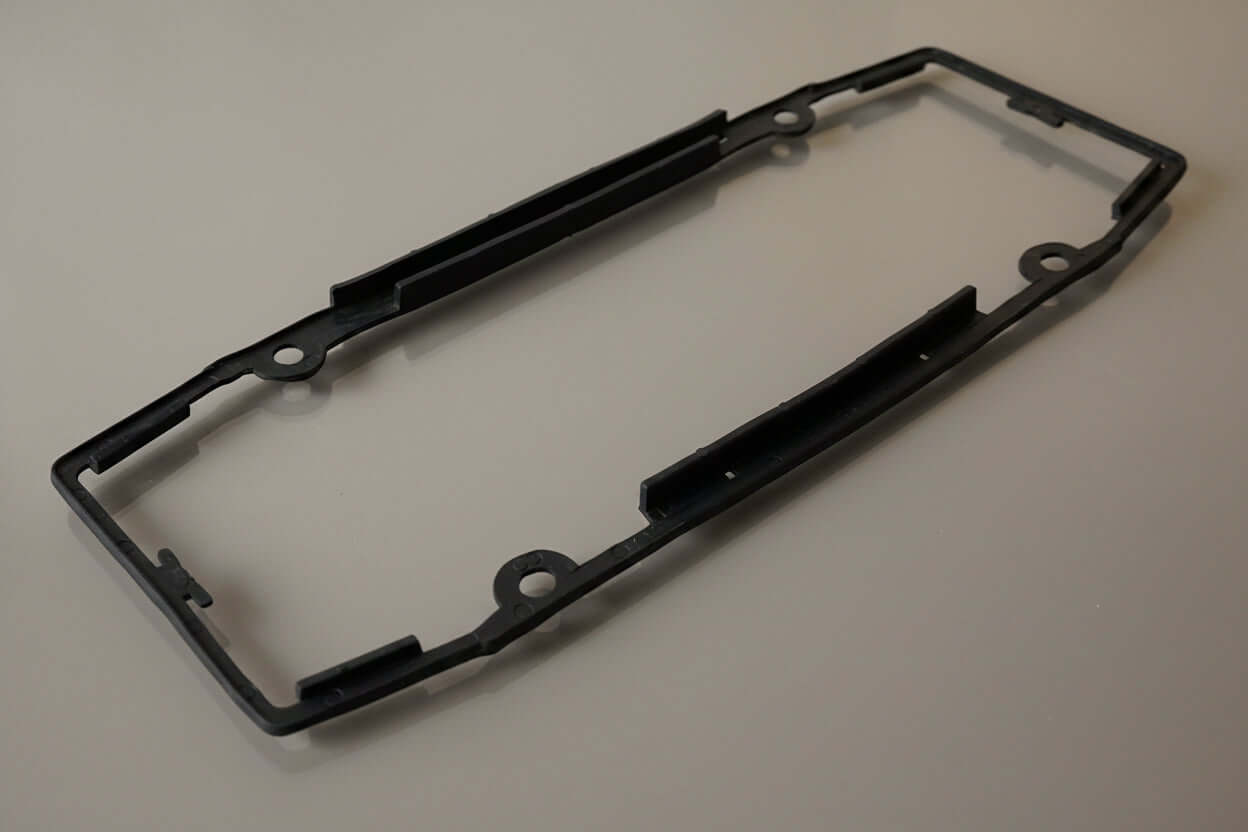 Whelen Edge 9000 9M Lightbar - End Cap Gasket (three slot) See Photos