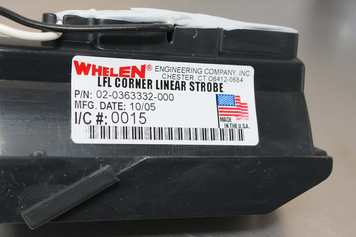 Whelen LFL Corner Linear Strobe Tube Light Assembly P/N: 02-0363332-000