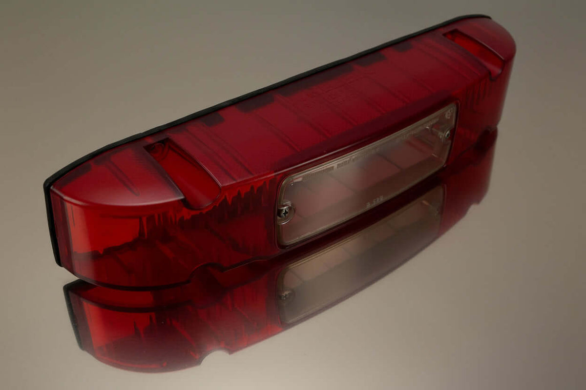 Whelen Liberty Patriot Lightbar - Red End Cap with Clear Alley Light Lens, Gasket and Screws