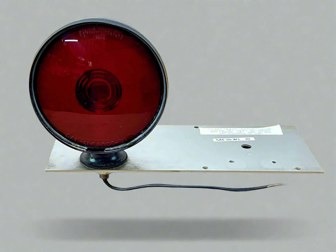 Federal Signal Aerodynic RWL Wrecker - Stop/Turn Light Assembly Driver Side