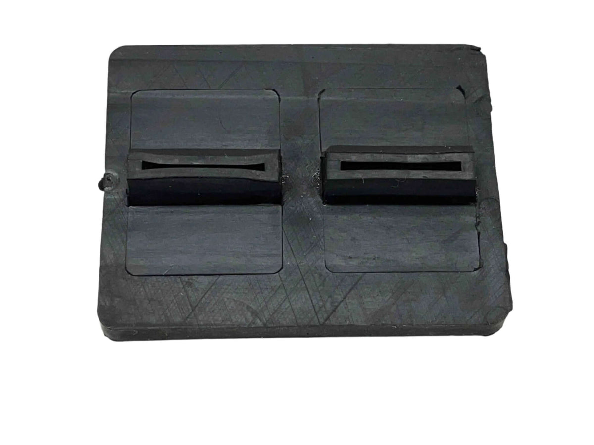 CODE 3 2100 2500 2700 MX7000 Excalibur - One (1) Rubber Pad Style THK #2