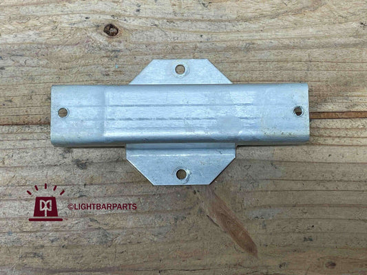 Code 3 MX7000 - Center Riser Bracket for Oscilaser Wobble Light