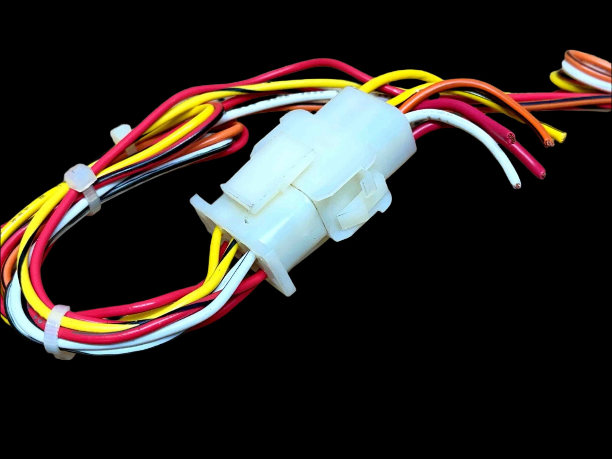 Code 3 MX7000 - Internal Power Wire Harness with Connector From 36" Lightbar