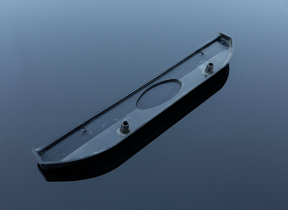 Dietz / Yankee 911 Lightbar - One End Cap - Hard To Find Item