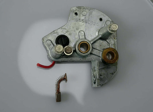 Federal Signal Model FBII FB2 - Plate Assembly with Brush P/N: 85550B017A