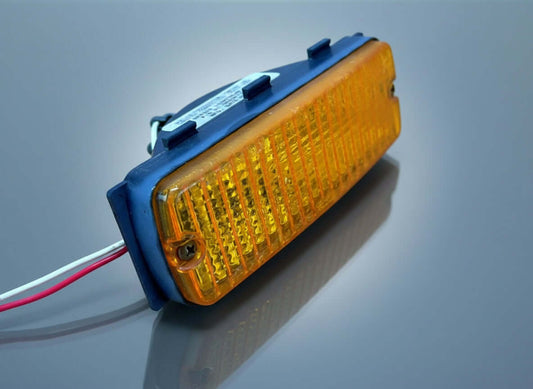 Whelen Traffic Advisor Model TA837A 500 Series Amber Lighthead 01-0683577