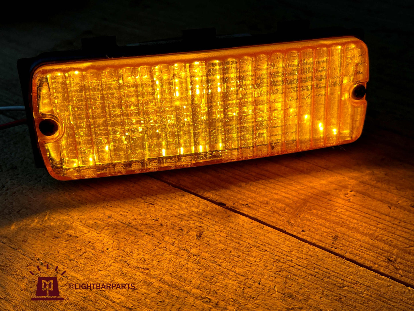 Whelen Traffic Advisor Model TA837A 500 Series Amber Lighthead 01-0683577