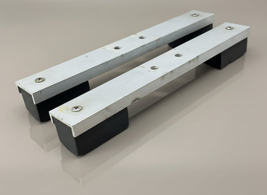 Yankee 911 Lightbar - Pair of Mounting Feet