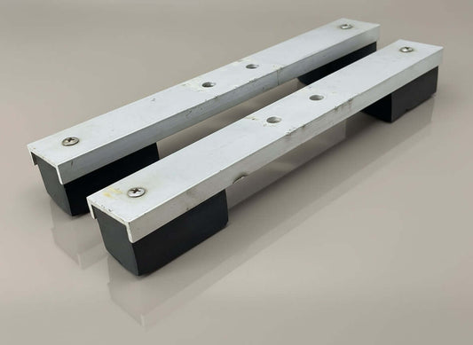 Yankee 911 Lightbar - Pair of Mounting Feet