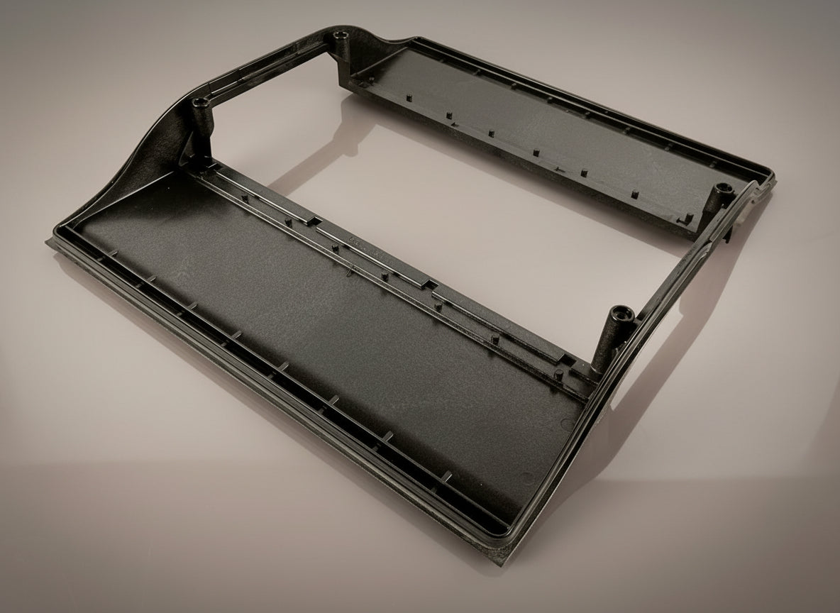 Code 3 Defender Lightbar - Long Center Lower Plate - P/N: T51389