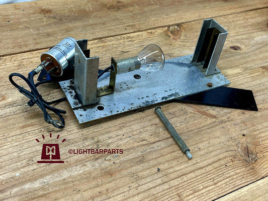 Federal Signal Twinsonic 12F - Flasher Assembly With Flasher And Bulb