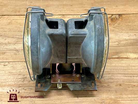 Federal Signal Twinsonic 12 12X CTS 12F - Rotator Light - GE 7400 Clear Bulbs