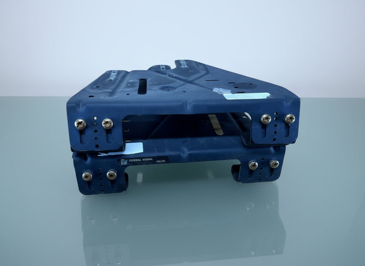 Federal Signal Valor - Pair (left/Right) Of Adjustable Mounting Feet Legs