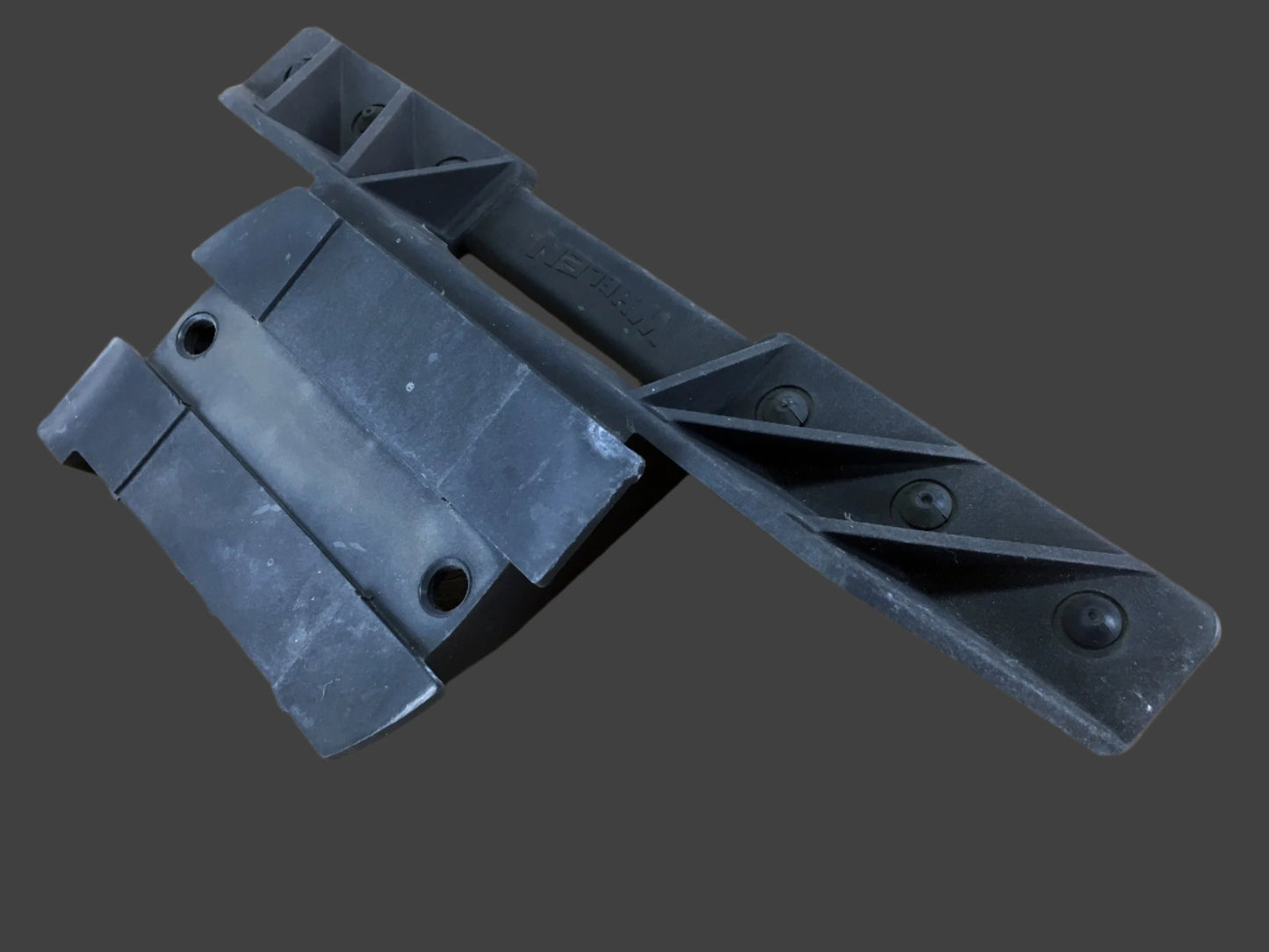 Whelen Lightbar - One Mounting Foot with Hardware - Fits Edge Liberty Patriot