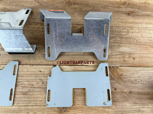 911EP Millennium Lightbar - Mounting Legs Feet with Hardware