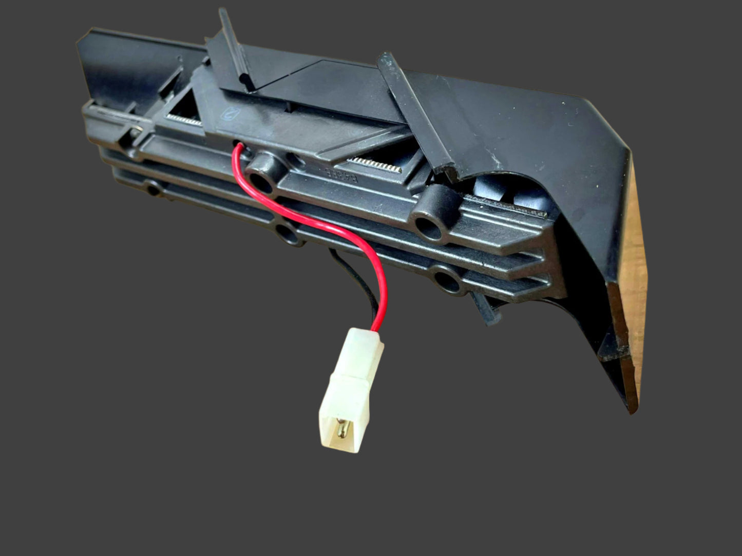 Whelen Liberty -LIN12 Extended Corner Module P/N: 01-0264484250B Red