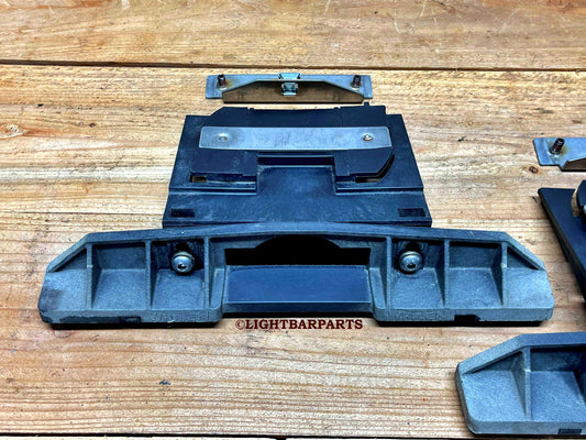 Whelen Liberty Freedom Lightbar - Pair Leveling Mounting Feet MKAJ with Plates