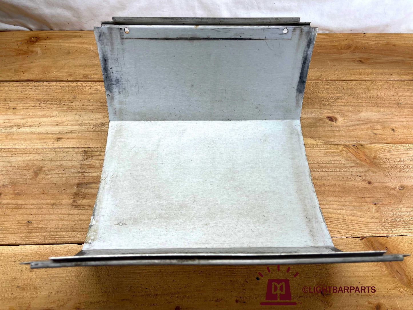 Whelen 80 / 8000 Vintage Light Bar - 12" Wide Speaker Grill