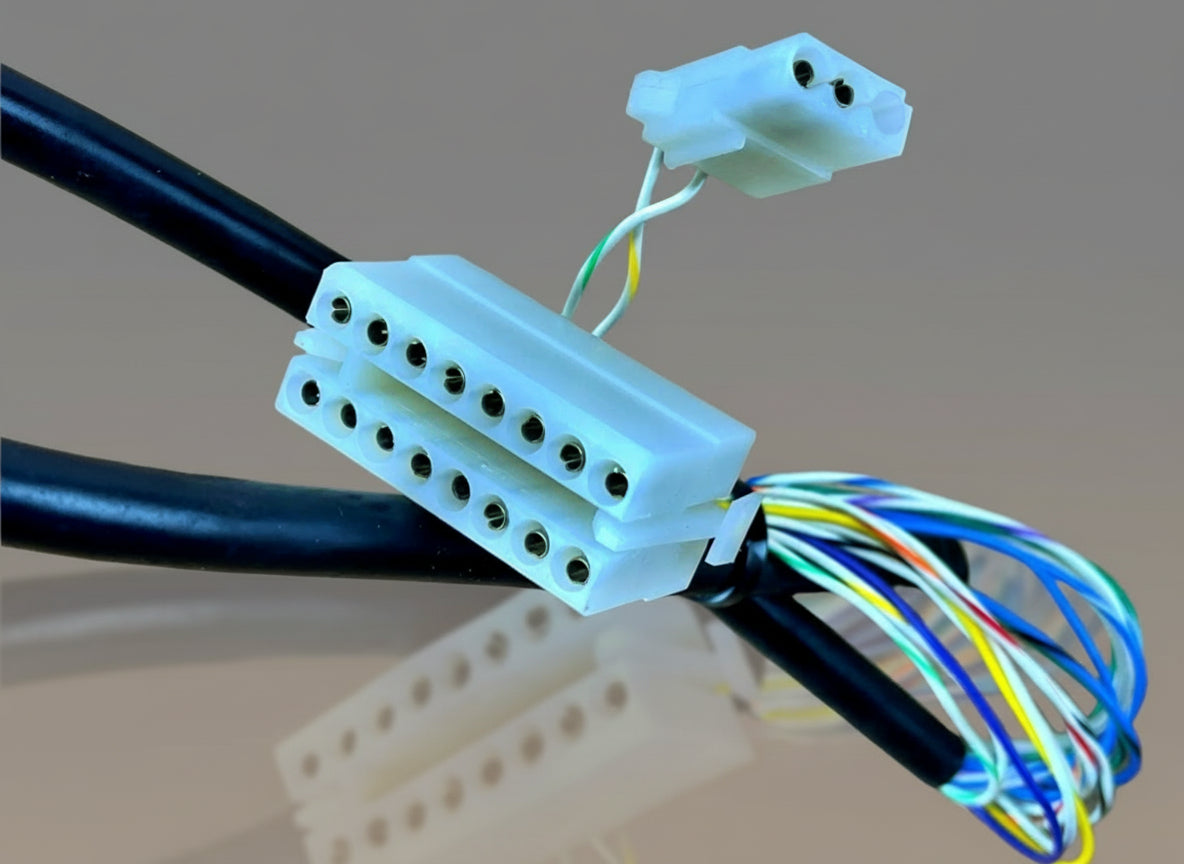 Whelen Liberty Lightbar - Low Current Control Cable with Connectors - Short Cable