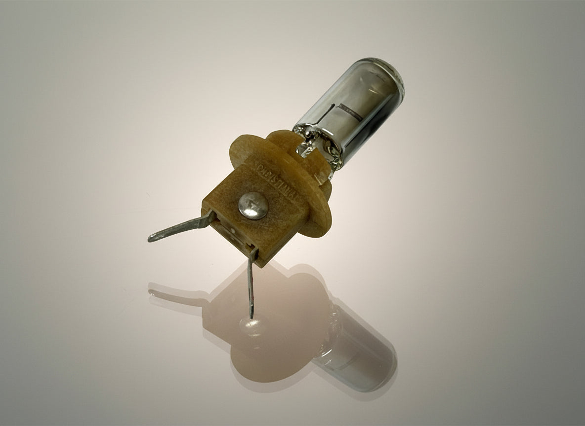 Federal Signal SignalMaster - Reflector and Light Assembly with Bulb