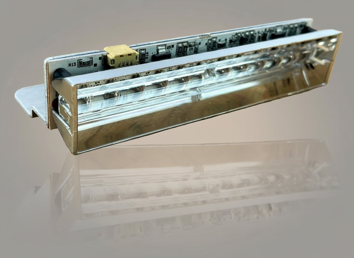 Whelen Legacy Lightbar - Inboard Module - DUO Module White / Blue P/N: 01-026E389-23C