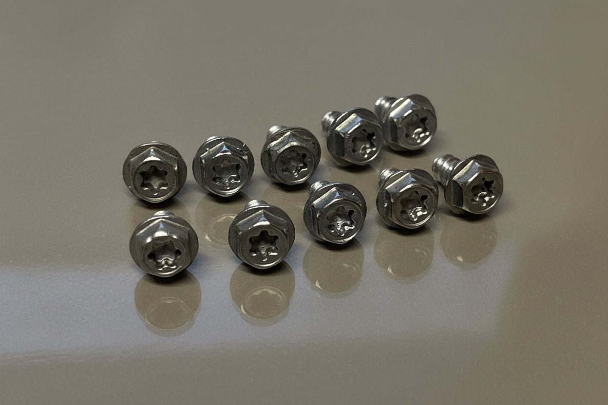 Code 3 Lightbar Internal Mounting Screws Lot Of 10 Pieces .4050" Long