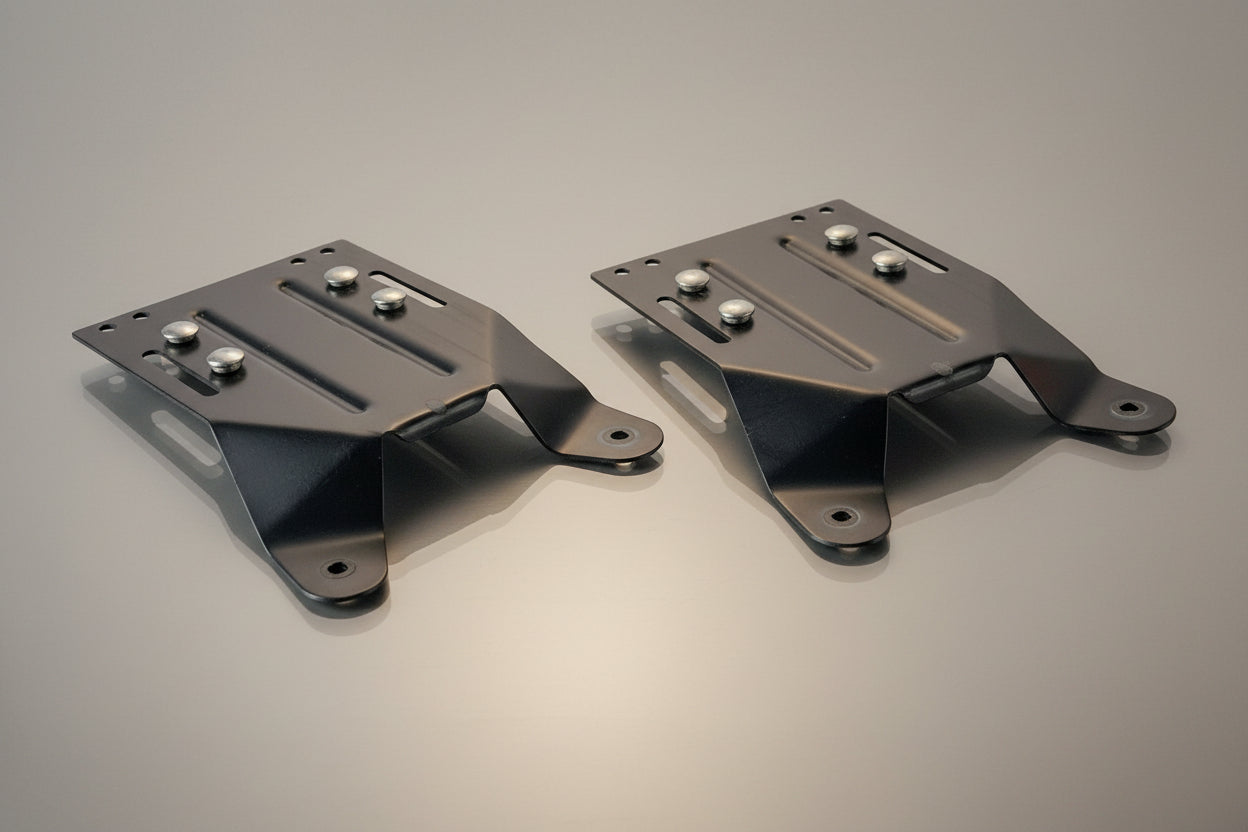 Code 3 MX7000 Lightbar - Mounts with Hardware