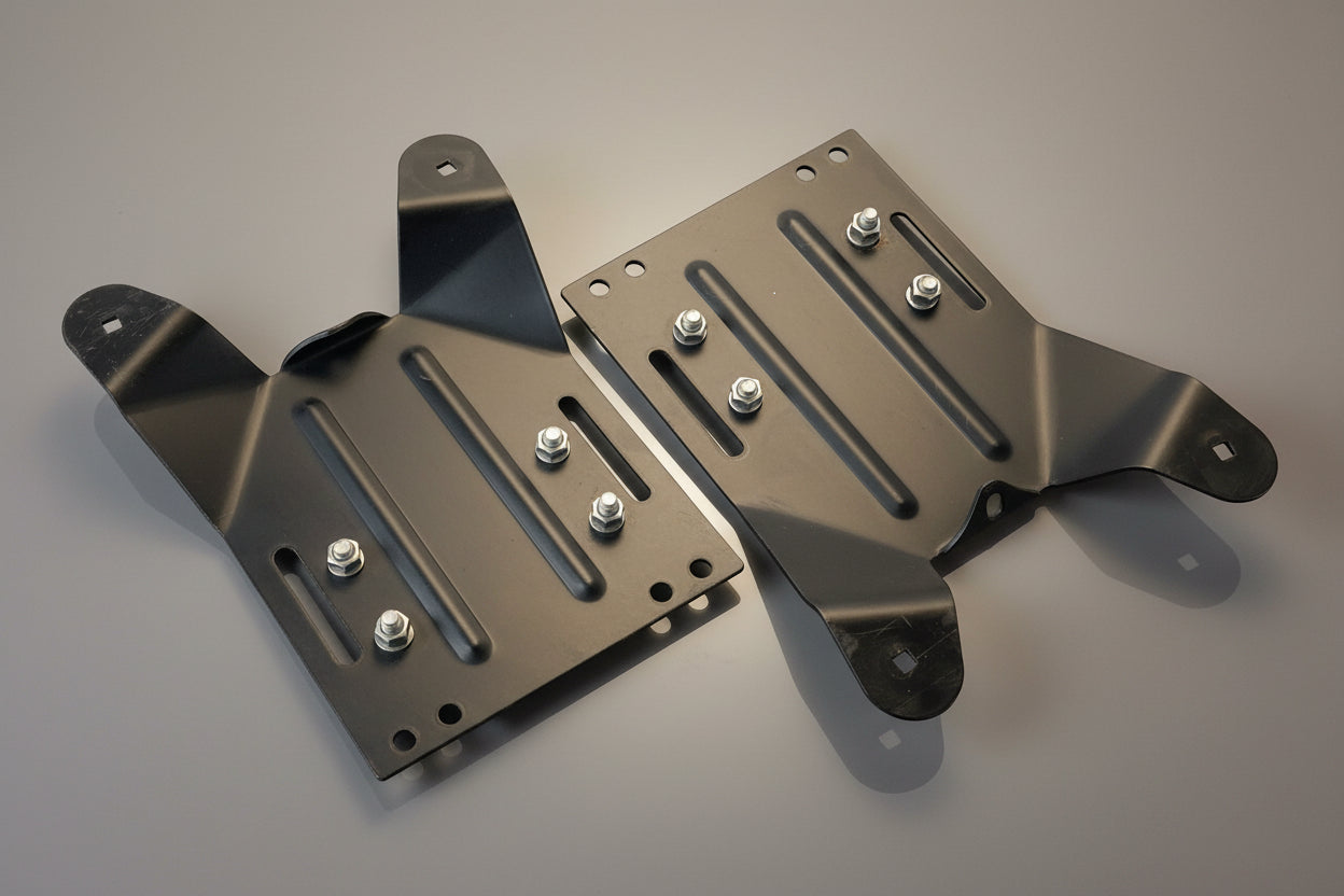 Code 3 MX7000 Lightbar - Mounts with Hardware