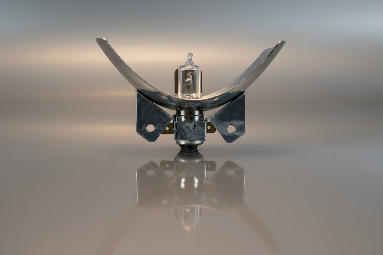 Code 3 MX7000 Lightbar - Takedown Light Assembly With White Bulb