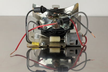 Code 3 - Oscilaser Wobble Light For Parts or Repair