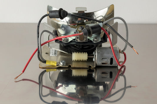 Code 3 - Oscilaser Wobble Light For Parts or Repair