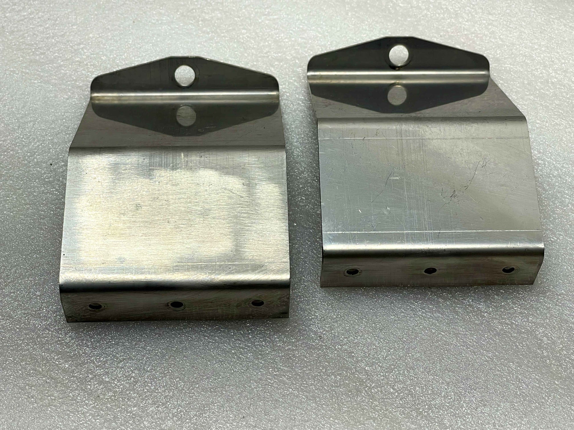 Code 3 Whelen Federal Signal - Generic Gutter Clamp Straps Set See Description