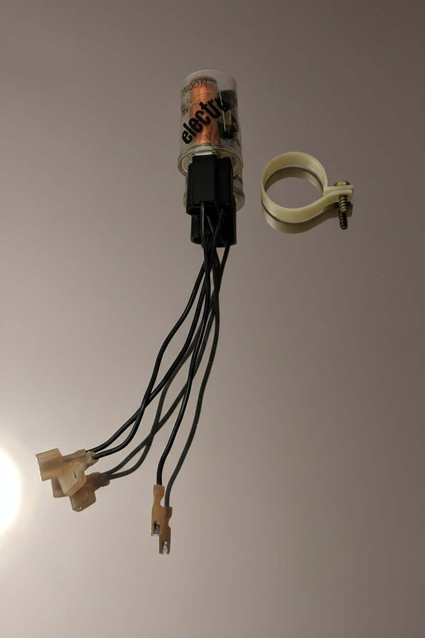 Federal Signal StreetHawk - Secondary Light Flasher with Pigtail
