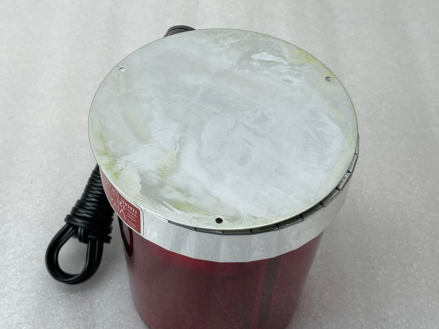 Federal Signal Red Vitalite Beacon Light Model: 121 Series A1