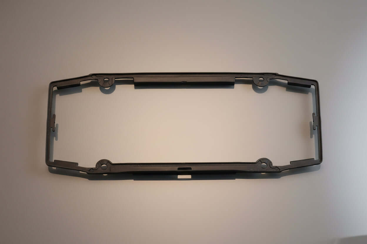 Whelen Edge 9000 9M Lightbar - End Cap Gasket (one slot/tab version) See Photos