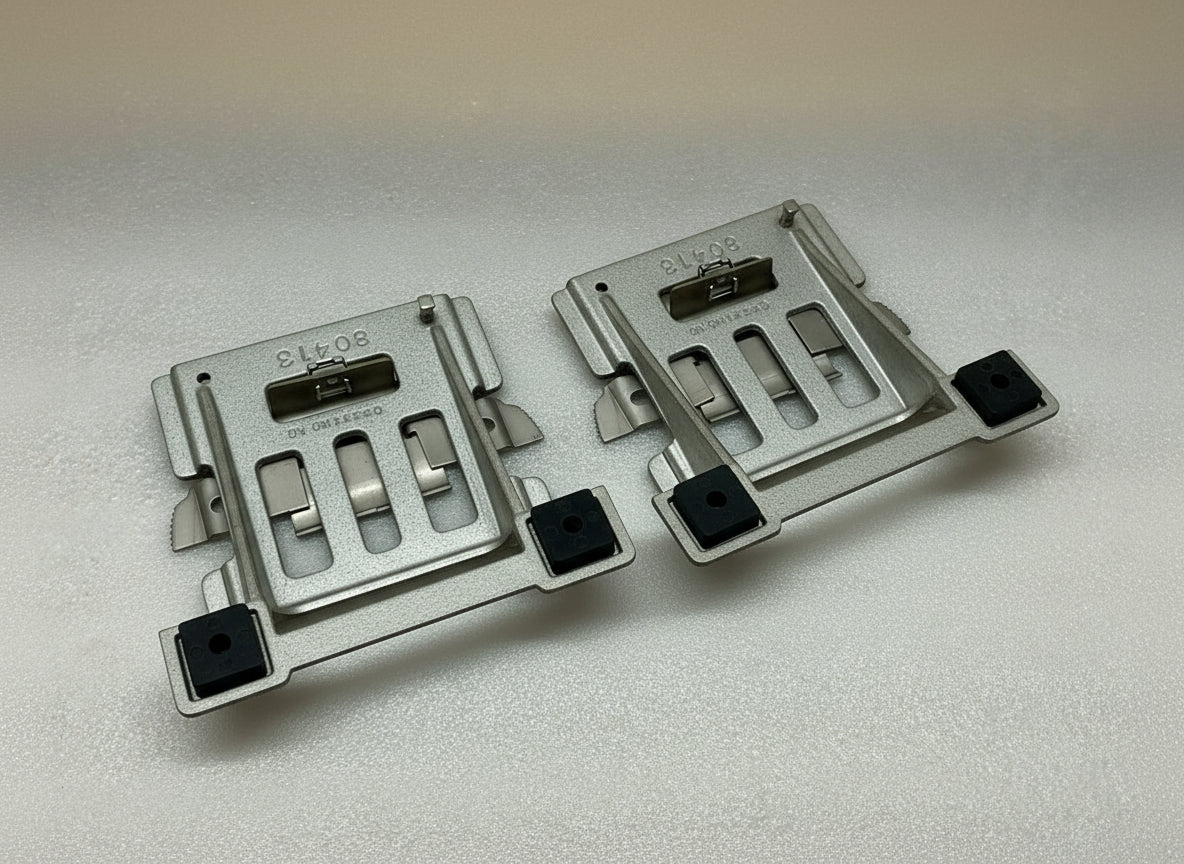 Whelen Edge Lightbar 9000 9M - Cast Aluminum Mounting Legs