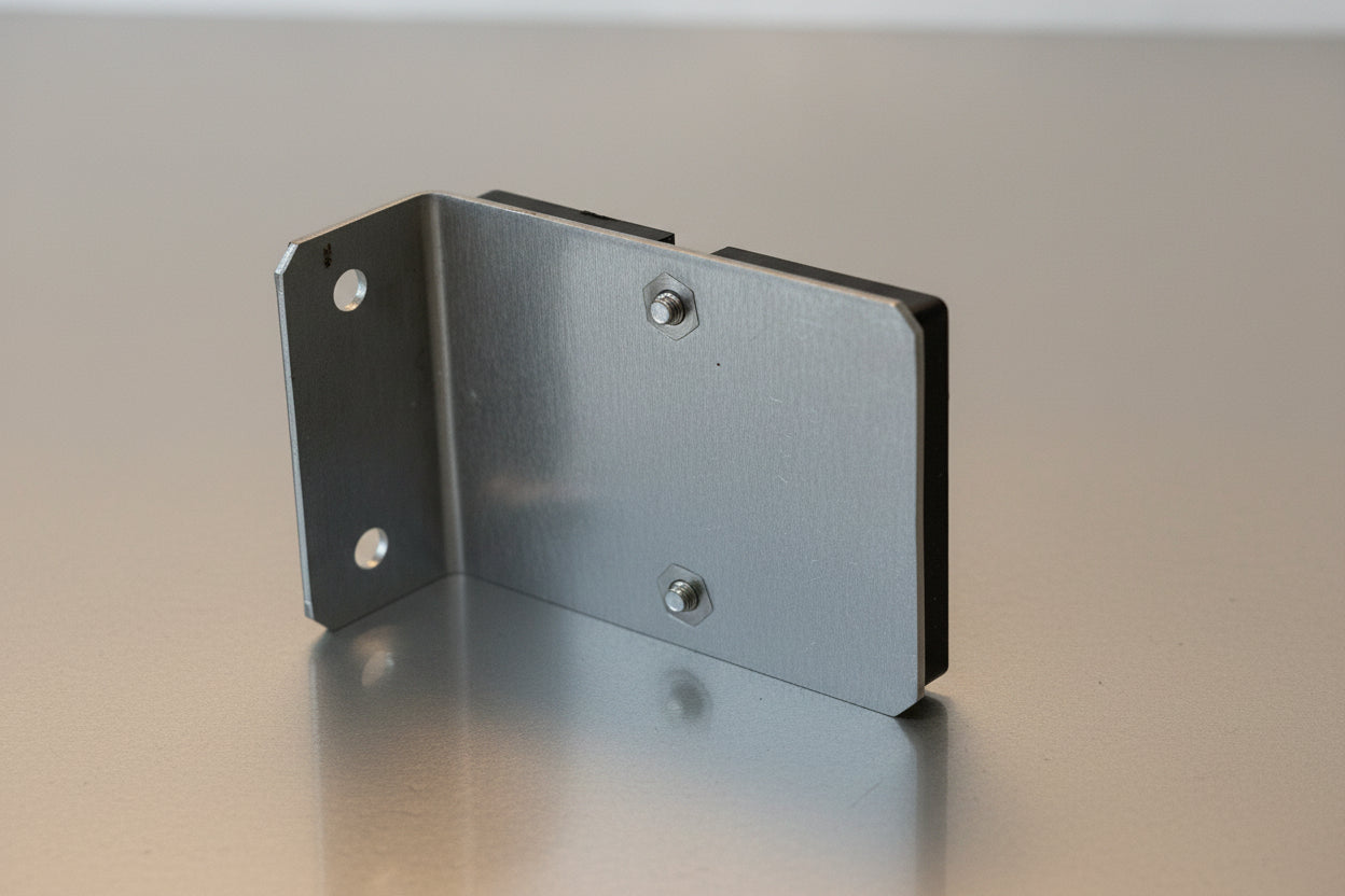 Whelen Flasher - High Side with Bracket - P/N: 01-0264228-00M