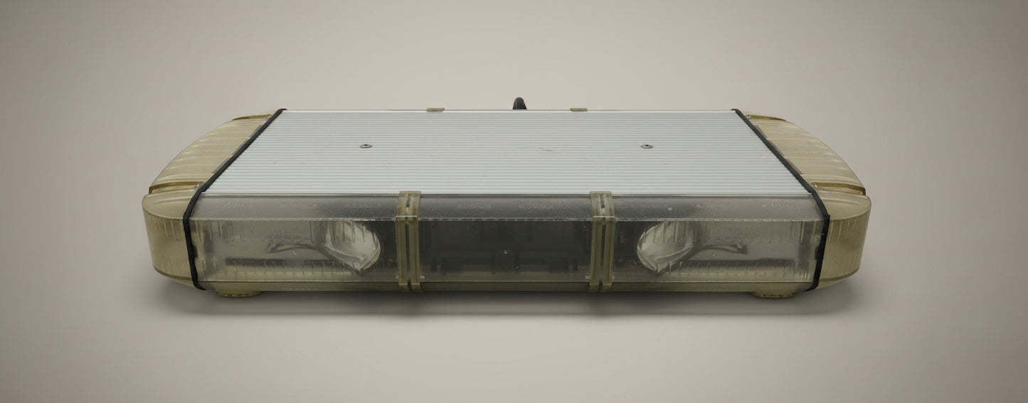 Whelen Liberty 22 Inch Lightbar Four Red Corners with Magnets