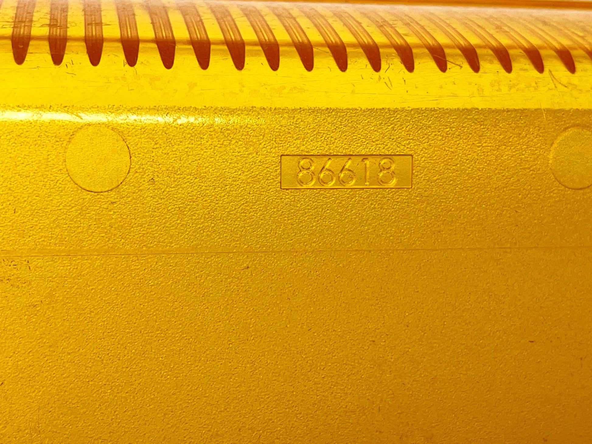 Whelen Responder LP Series Amber Replacement Dome  86618 Used Condition