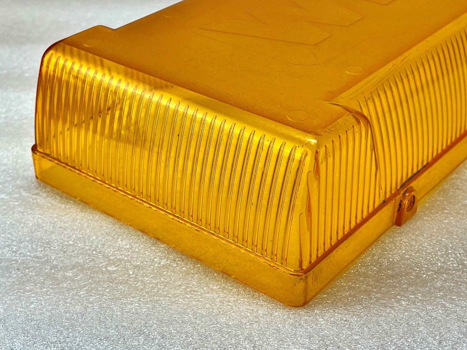 Whelen Responder LP Series Amber Replacement Dome  86618 Used Condition