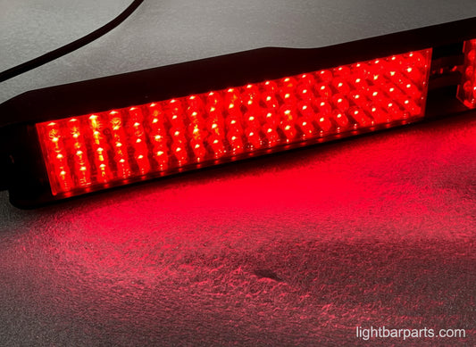 Whelen SlimLighter Lightbar - Red/Red P/N: 01-0684321-R