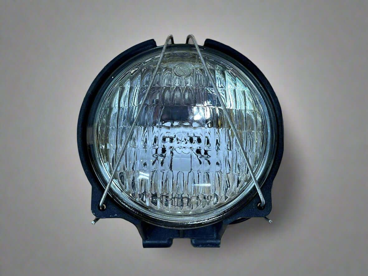 Federal Signal Aerodynic RWL Wrecker - Lamp Holder With Wagner 4414 Bu