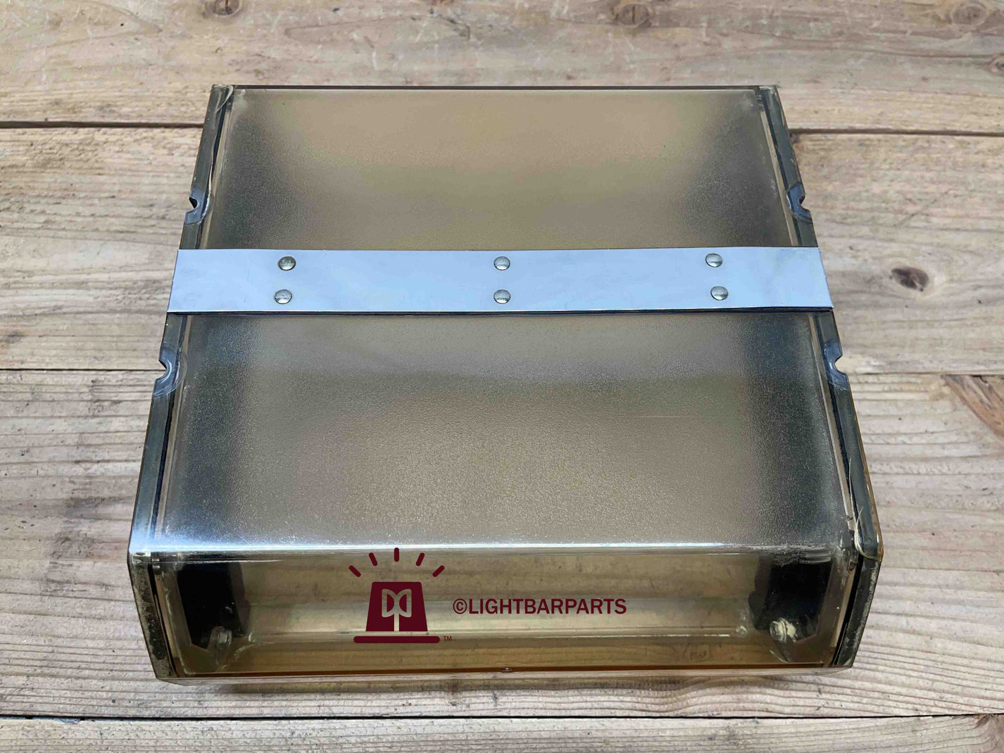 Code 3 XS8000 Intensity Lightbar - 9 Inch Wide Clear Center Dome Lens