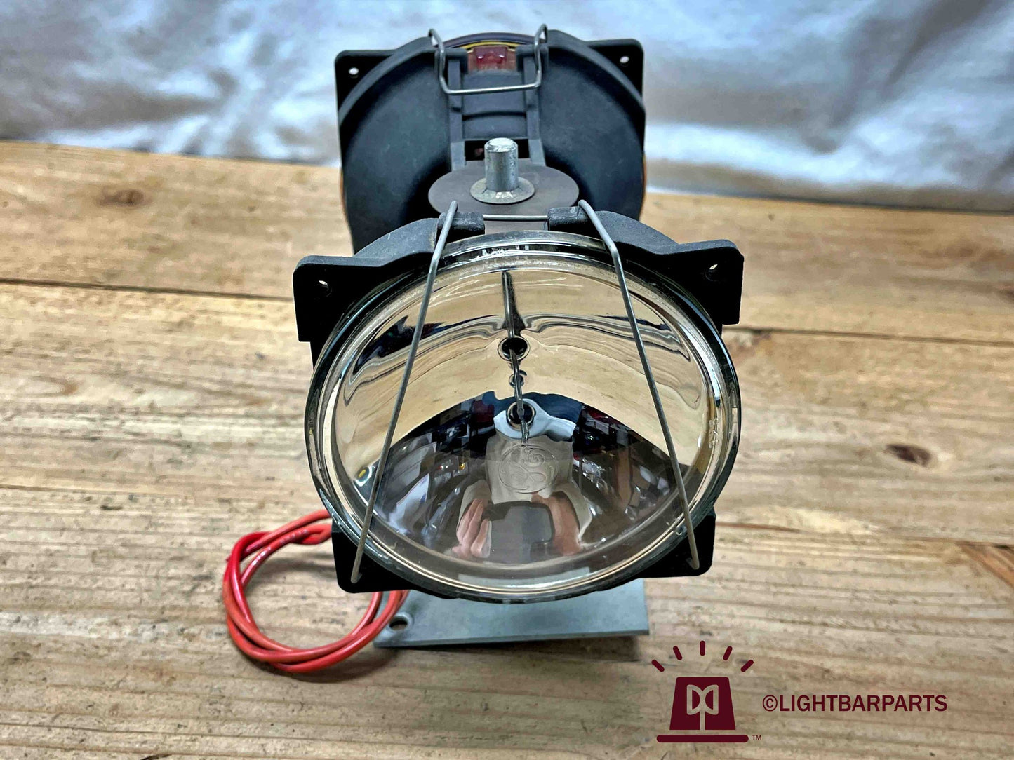 Sireno Condor - Rotator Light with Red and White Bulbs - Nice Parts