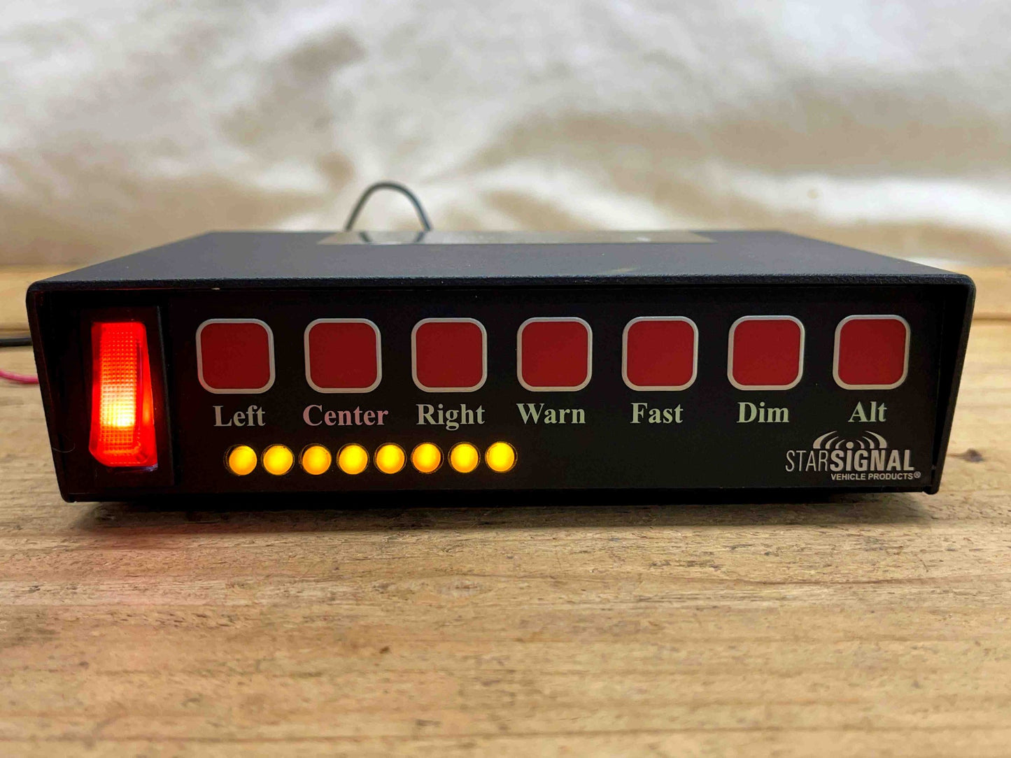 STAR Signal Warning Systems - TD77-2 Traffic Advisor Switch