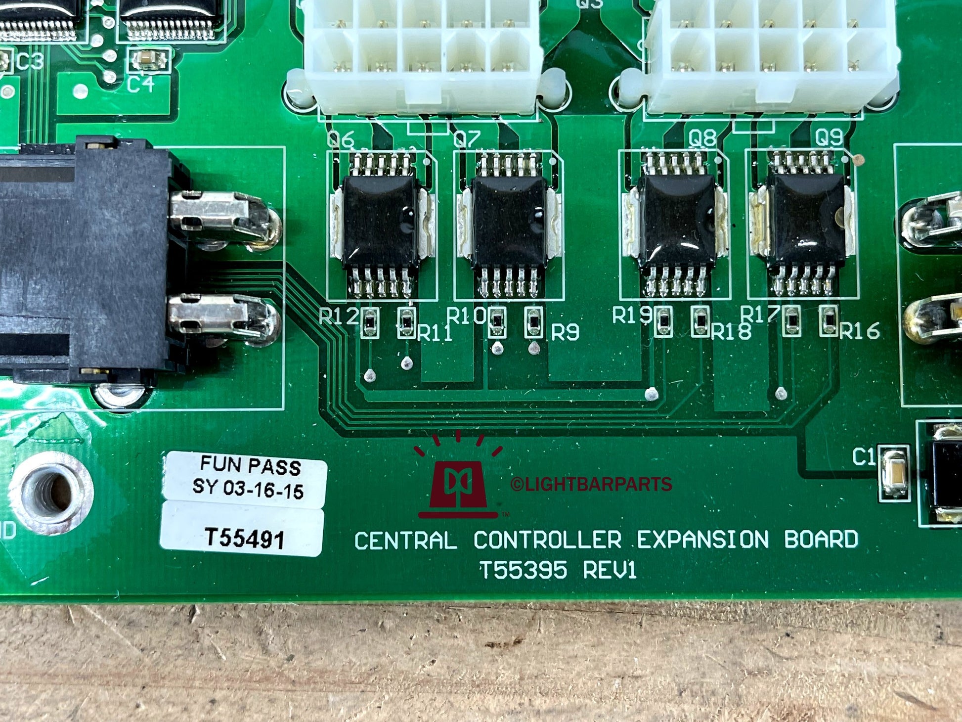 Code 3 Defender Lightbar - Central Controller Expansion Board
