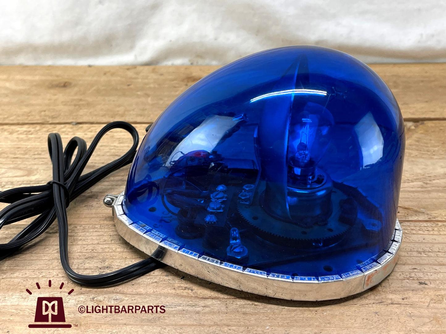 Federal Signal - Fire Ball - First Generation - Model FB-1 / 2A12  / 12v Includes Red and Blue Domes