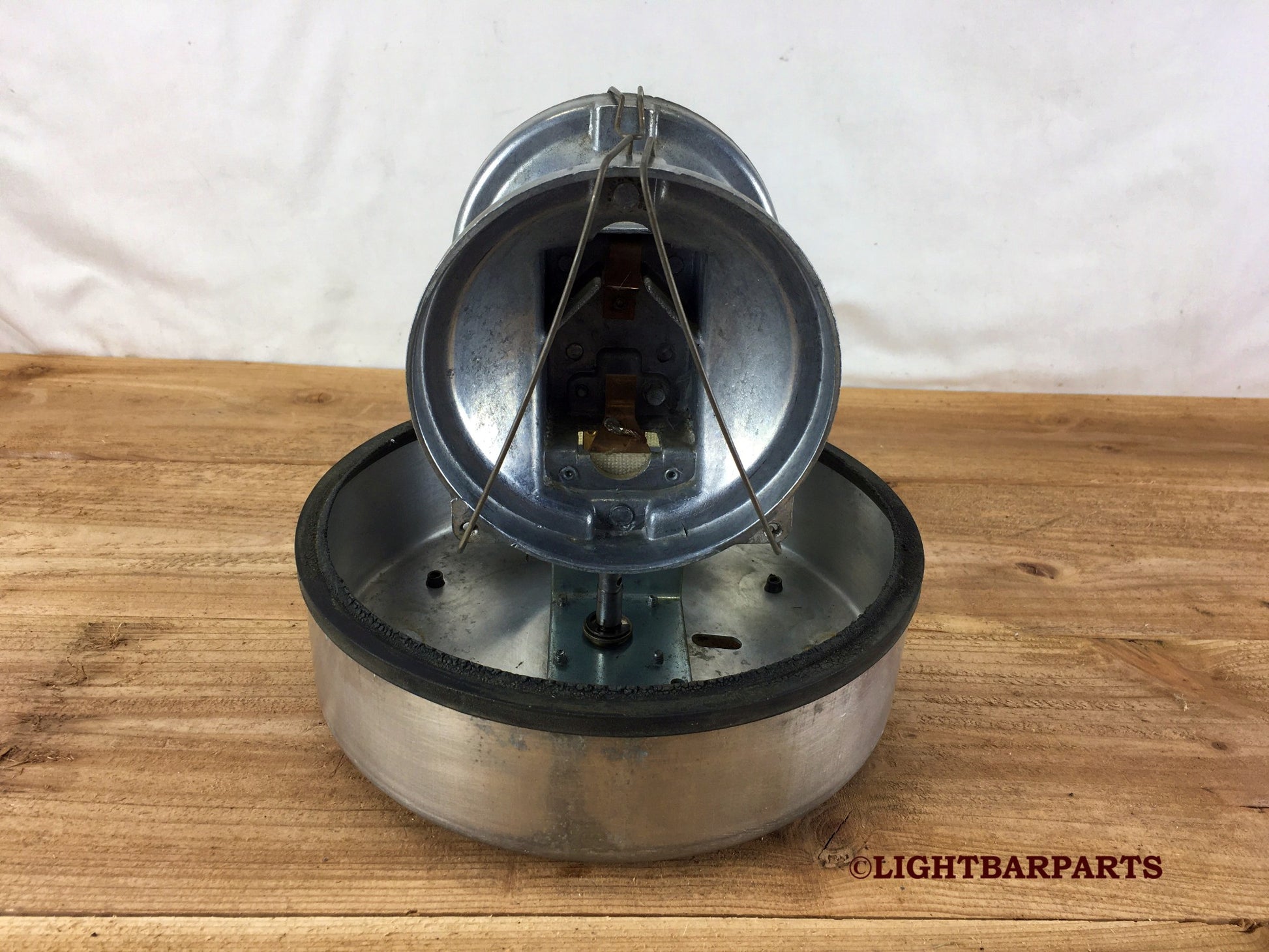 Federal Signal Visibar Twin Beacon Ray Model 11 - Pan with Slave Rotator Head - light bar parts